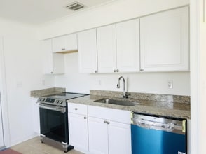 4310 Pinewood Ave in West Palm Beach, FL - Building Photo - Building Photo