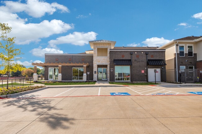 Parmore Plano in Plano, TX - Building Photo - Building Photo