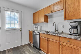 3126 Lynwood Dr NE in Atlanta, GA - Building Photo - Building Photo