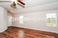 1090 Brookhaven Dr photo'