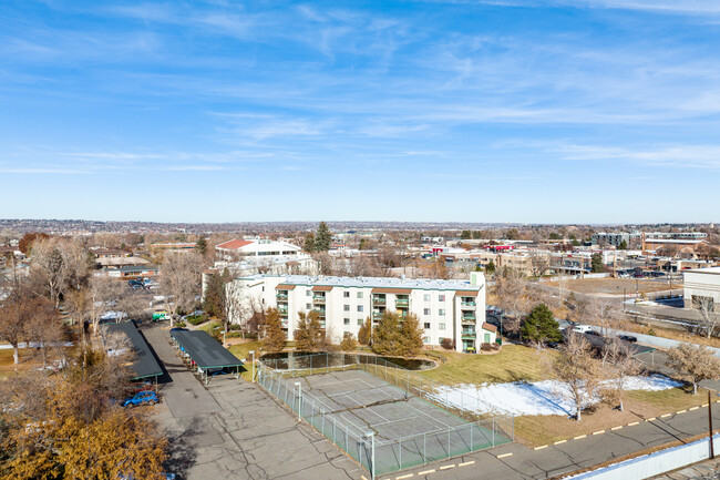 7780 W 38th Ave in Wheat Ridge, CO - Building Photo - Building Photo