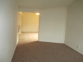 7219-7221 Castilian Ct in Citrus Heights, CA - Building Photo - Building Photo