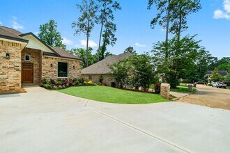 3518 Misty Moss in Montgomery, TX - Building Photo - Building Photo