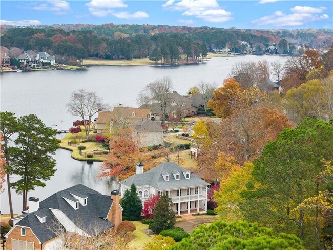 135 Staghound Ct in Alpharetta, GA - Building Photo - Building Photo