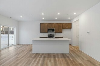 16531 Golden Vly Ln in Lockport, IL - Building Photo - Building Photo