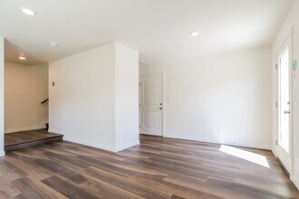 18571 E 47th Ave in Denver, CO - Building Photo - Building Photo