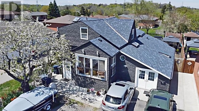 property at 6 Elmhurst Dr