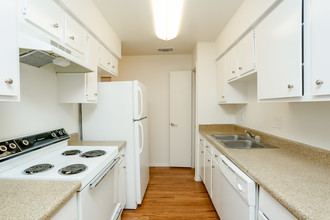 Normandy Woods Apartments in Houston, TX - Building Photo - Interior Photo