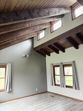 8327 Riverview Rd in Brecksville, OH - Building Photo - Building Photo