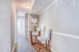 Huntwood Courts in Washington, DC - Building Photo - Building Photo