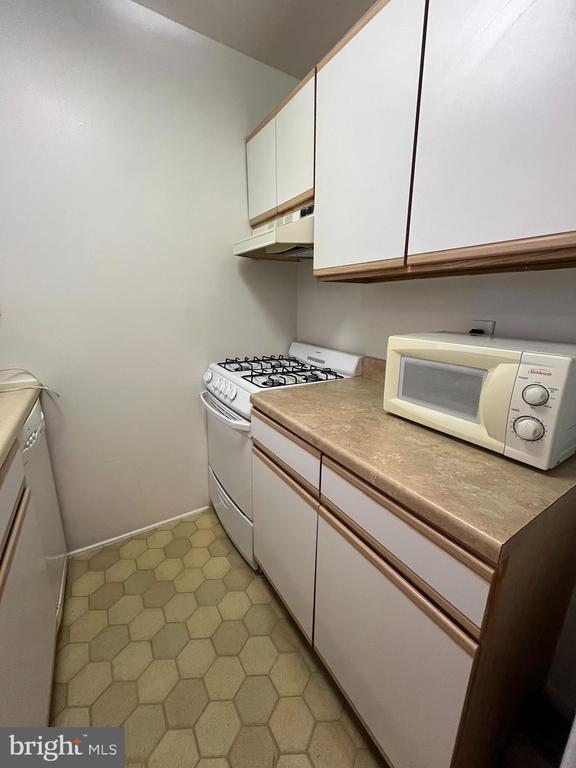 1836 Fitzwater St-Unit -1 in Philadelphia, PA - Building Photo - Building Photo