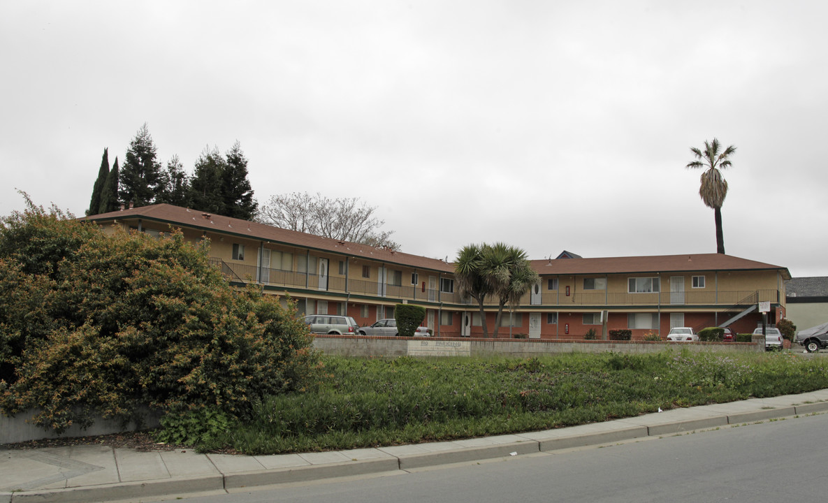 DaCosta Apartments in Fremont, CA - Building Photo