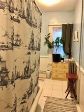 33 Chester St, Unit 2R in Somerville, MA - Building Photo - Building Photo