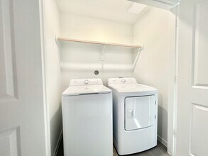 31508 Casamari Dr in Huffman, TX - Building Photo - Building Photo