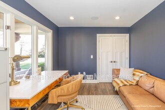 499 W Main St in Carmel, IN - Building Photo - Building Photo