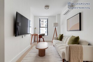 940 1st Ave in New York, NY - Building Photo