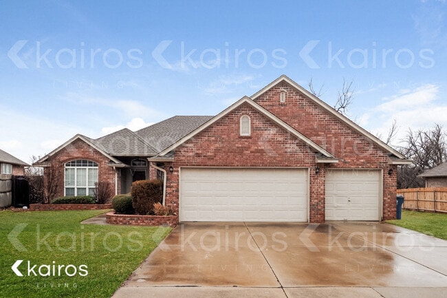 property at 1813 Del Simmons Dr