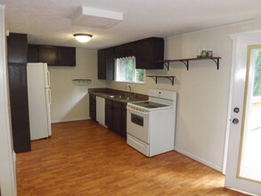 79 Oneida Ln in Cullowhee, NC - Building Photo - Building Photo