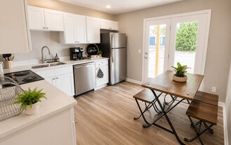 120 Lake Villa Rd in Lexington, SC - Building Photo