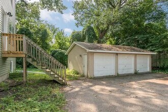957 Prosperity Ave, Unit 201 in St. Paul, MN - Building Photo - Building Photo