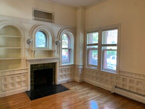 197 Commonwealth Ave, Unit 111 in Boston, MA - Building Photo - Building Photo