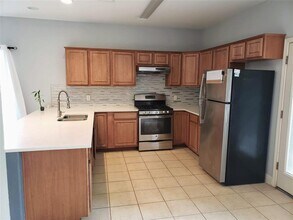 7304 Grand Canyon Dr in Austin, TX - Building Photo - Building Photo