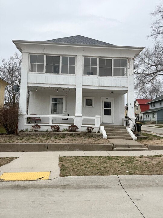 415 George St in Sioux City, IA - Building Photo