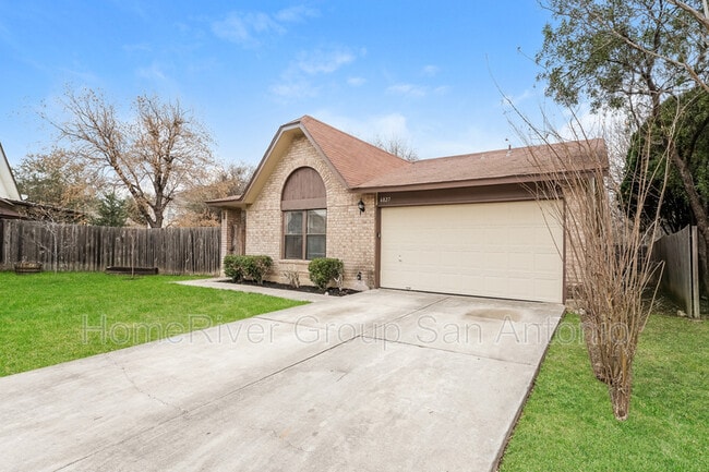 6827 Country Haven in San Antonio, TX - Building Photo - Building Photo
