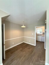 1613 N Sharon Amity Rd in Charlotte, NC - Building Photo - Building Photo