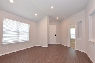 5608 Anaheim Ave in Pflugerville, TX - Building Photo - Building Photo