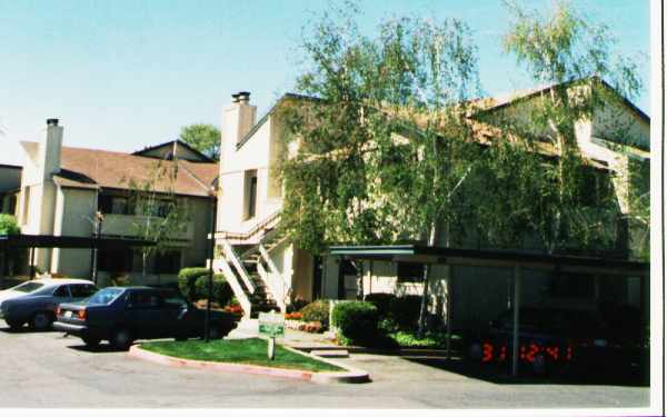 Twin Creek Commons in Roseville, CA - Foto de edificio - Building Photo