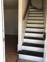 305 Pleasant St in Hinesville, GA - Building Photo