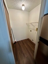 2261 Hedgerow Road in Columbus, OH - Building Photo - Building Photo