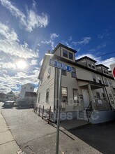 31 Hilton St in Framingham, MA - Building Photo - Building Photo