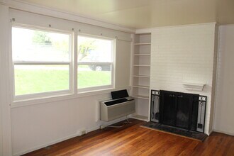 312 Florida Ave, Unit 312 Florida in Oak Ridge, TN - Foto de edificio - Building Photo