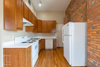 996-1002 N 4th St in Columbus, OH - Building Photo - Building Photo