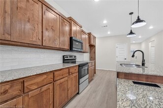 124 Countryside Wy in Pocola, OK - Building Photo - Building Photo