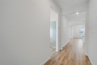 434 Eventide Ave in Mascotte, FL - Building Photo - Building Photo