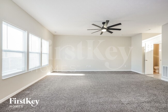 1594 Lewes Castle Dr, Unit Main-670 in Grove City, OH - Building Photo - Building Photo