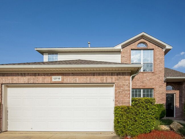 property at 12716 Chattaroy Ln