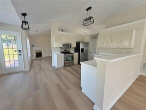 902 Conners Cove NW in Lawrenceville, GA - Building Photo - Building Photo