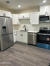 2809 Lagoon Knoll Dr in Panama City Beach, FL - Building Photo - Building Photo