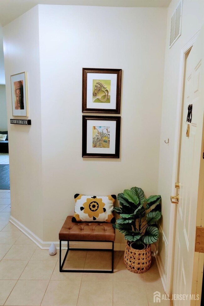 2423 Edward Stec Blvd in Edison, NJ - Building Photo - Building Photo