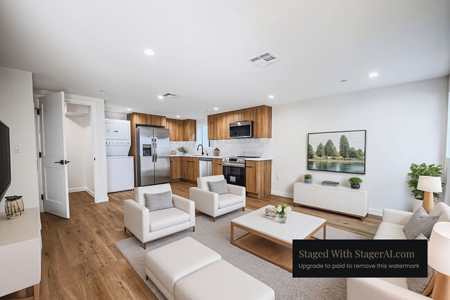 property at 2129 Aaron St