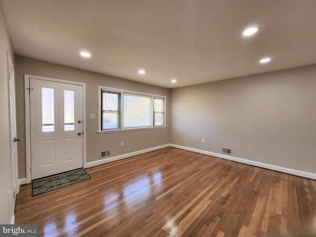 3521 Brightseat Rd in Landover, MD - Building Photo - Building Photo