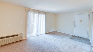 Birches in Silver Spring, MD - Building Photo - Building Photo