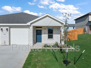 103 Levi Ct in Copperas Cove, TX - Foto de edificio - Building Photo