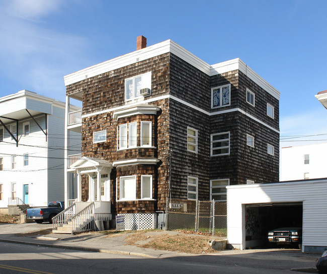 74 Birch St in Lewiston, ME - Foto de edificio - Building Photo