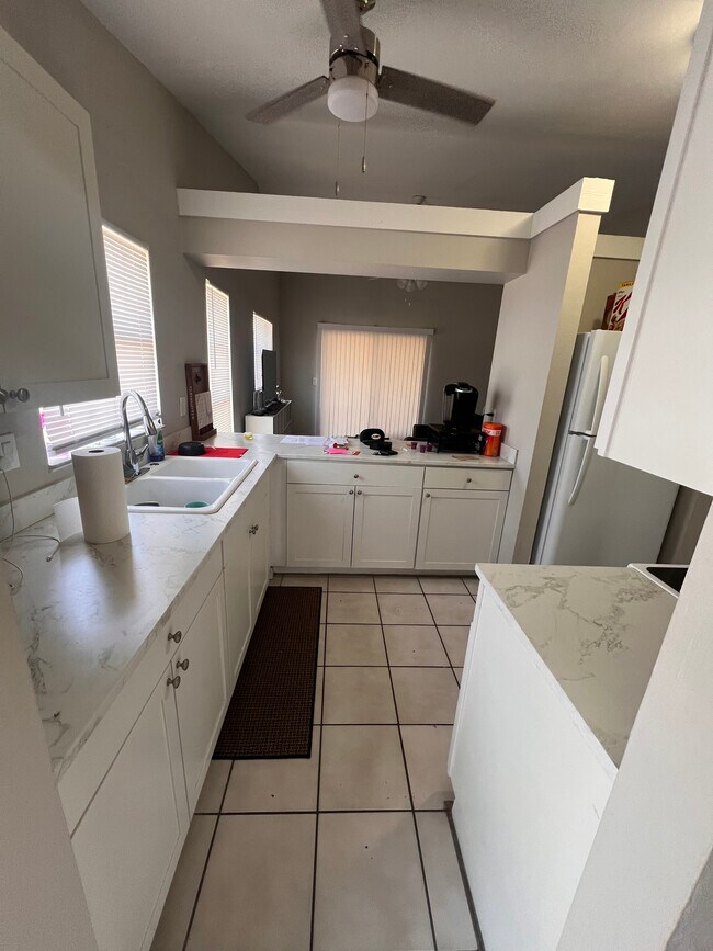 property at 1014 Diplomat Pkwy E
