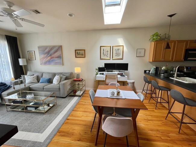 property at 608 Jefferson St